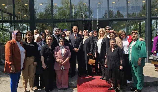 Milletvekili Taytak MHP’li Kadınlarla Kahvaltıda Buluştu