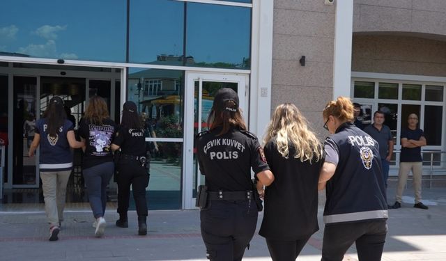 Burdur’da Kadın Cin*yeti Zanlıları Adliyeye Sevk Edildi