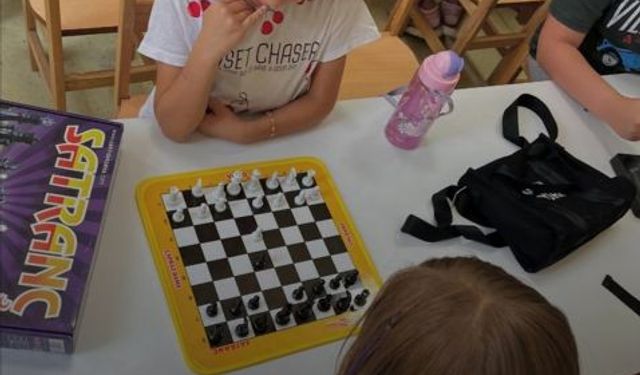 Burdur’da Zihinler Yarıştı! Akıl Oyunları Atölyesi Büyük İlgi Gördü
