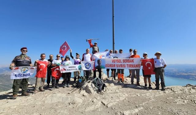 Merhum Öğretmen Veysel Serbak Sivri Dağı’nda Anıldı