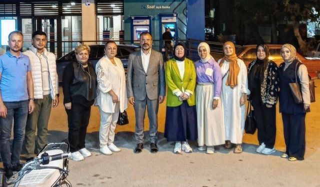 Gelendost’ta Kadın Kolları Toplantısı Gerçekleştirildi