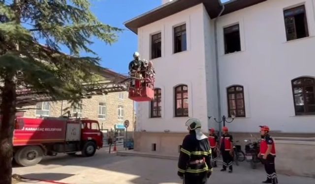 Şarkikaraağaç’ta Tarihi Hükümet Konağı’nda Yangın Tatbikatı