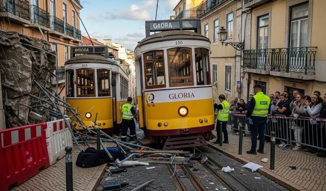 Portekiz'de Tramvay Kazası: 15 Ölü, 20 Yaralı