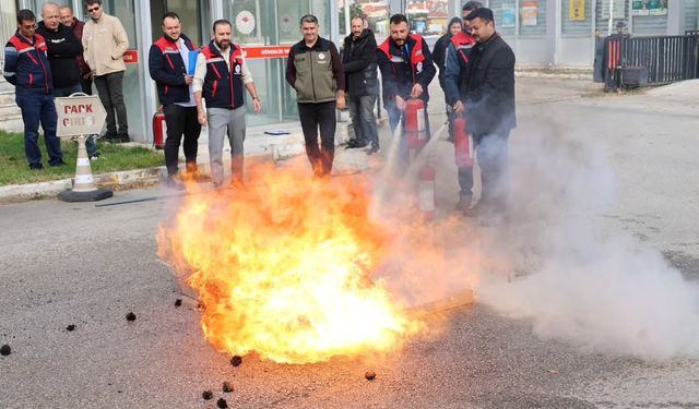 Afyonkarahisar’da yangın ve tahliye tatbikatı gerçekleştirildi