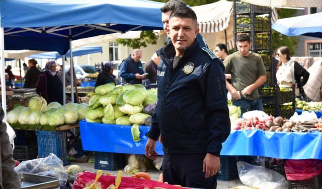 Eğirdir Perşembe Pazarı’nda Zabıta Denetimi Yapıldı