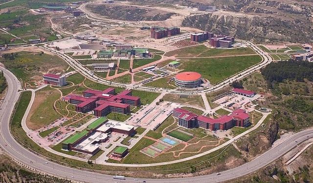 MAKÜ’de şok tac*z olayı: YÖK devreye girdi!