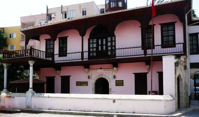 Atatürk Evi ve Kent Müzesi Pazartesi Günü Açık Olacak