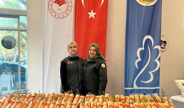 Burdur’da Kadına Yönelik Şiddete Karşı Fidanla Mesaj Verildi