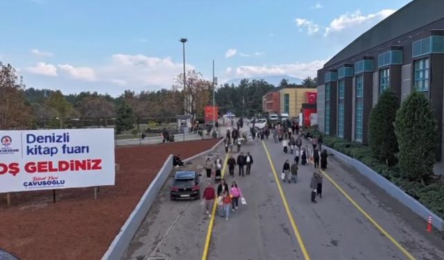 Denizli Kitap Fuarı Yoğun İlgiyle Sürüyor