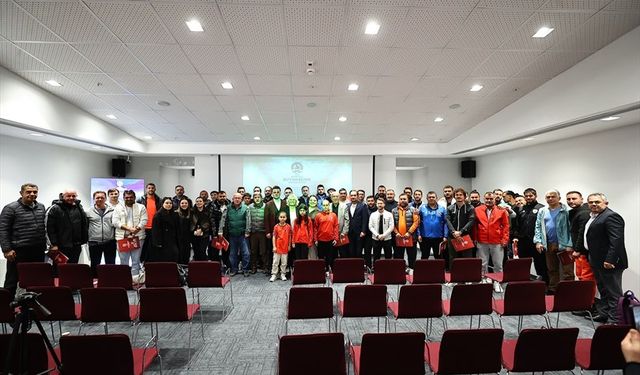 Denizli Büyükşehir Levend Sarıoğlu U-10 Futbol Ligi’ni başlatıyor