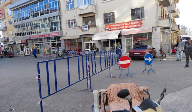 Şarkikaraağaç’ta Tek Yön Uygulaması Başladı