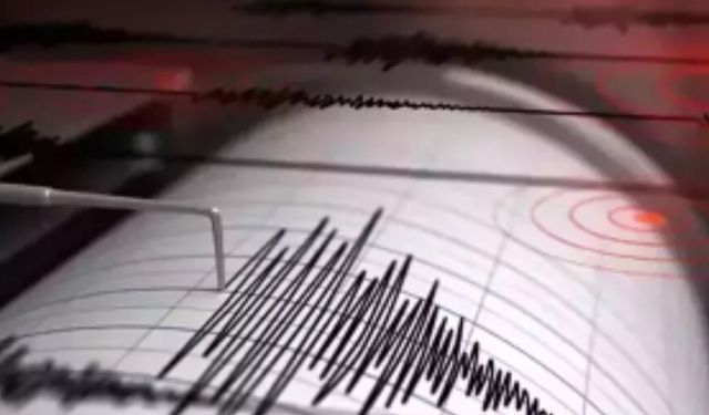 Japonya’da deprem: Tsunami alarmı verildi