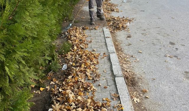 Burdur Sokakları Sonbahara Hazırlanıyor