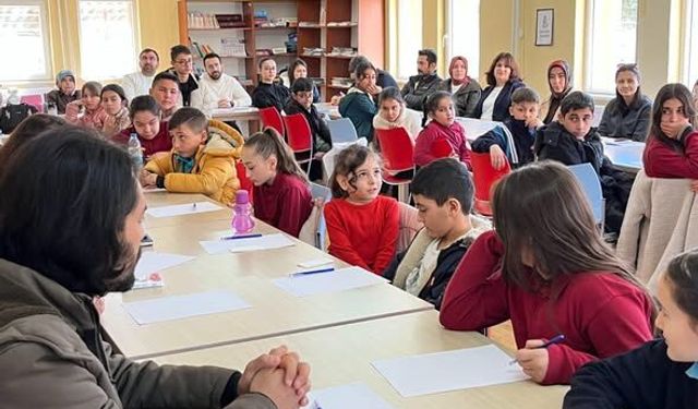Gelendost’ta İlk Çocuk Meclisi Kuruldu