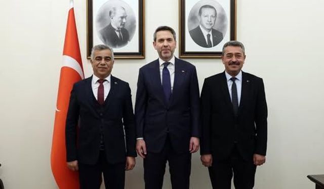 Şarkikaraağaç Heyetinden Bakan Bayraktar’a Enerji Ziyareti