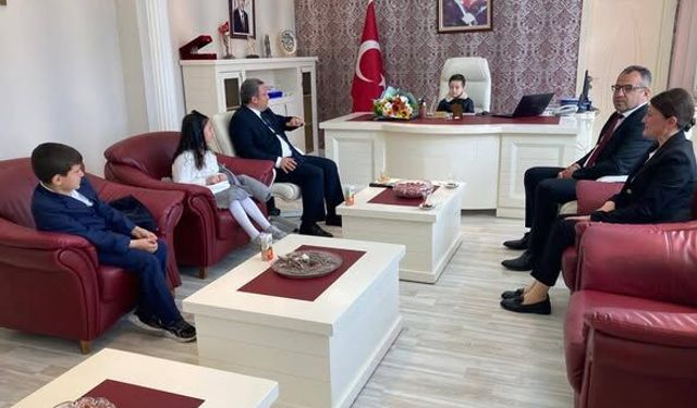 Küçük kaymakamdan 'güvenli park' ve 'polislere izin' talimatı
