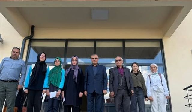Arapça Metinleriyle 40 Hadis Ezberlediler