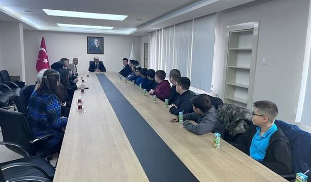 Kaymakam Abacı’dan Robot Yarışması Öncesinde Öğrencilere Destek