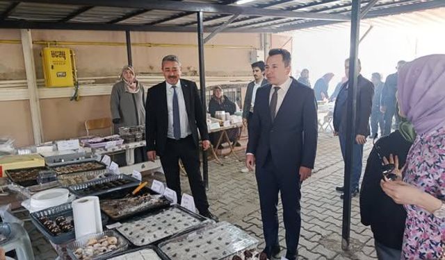 Şarkikaraağaç’ta Kur’an Kursu Yararına Kermes Düzenlendi