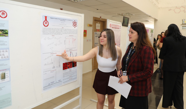 SDÜ Kimya’da Başarılı Projelere Ödül Yağmuru