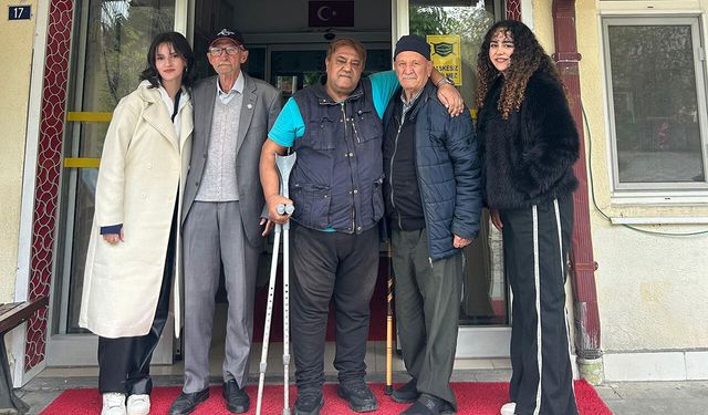 Geçmişin Neşesi Gençlerin Enerjisiyle Buluştu: SDÜ Öğrencilerinden Anlamlı Proje