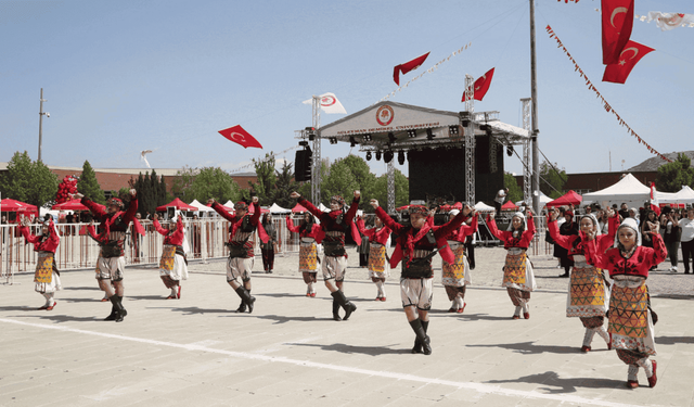 Sdü’de Bilim, Kültür Ve Spor Festivali Coşkusu Başladı
