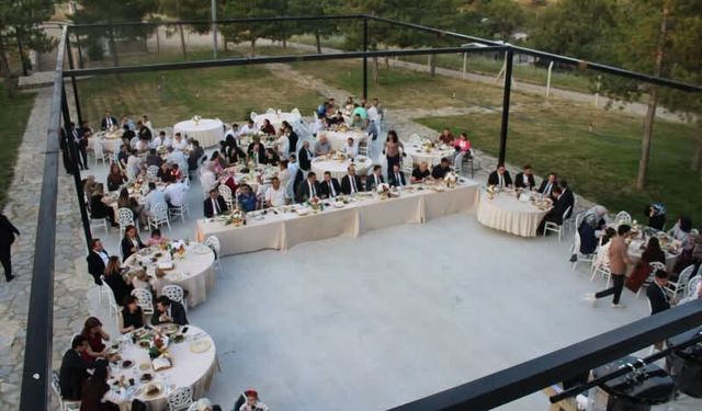 Yalvaç Ve Şarkikaraağaç Adliyelerinde Tayini Çıkan Yargı Mensupları İçin Veda Yemeği Düzenlendi