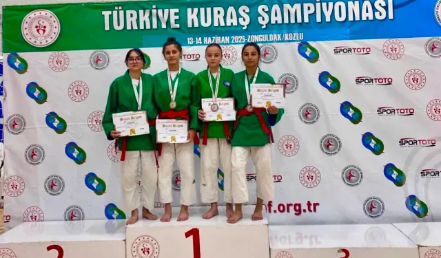 Burdur Belediyespor, Zonguldak'ta Madalyaları Topladı: 5 Dereceyle Döndüler!