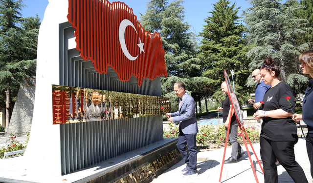 SDÜ'den 15 Temmuz Demokrasi ve Milli Birlik Günü'ne Vefa