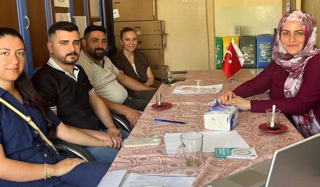 Şarkikaraağaç'ta Evlilik Hazırlığındaki Çiftlere Eğitim Desteği
