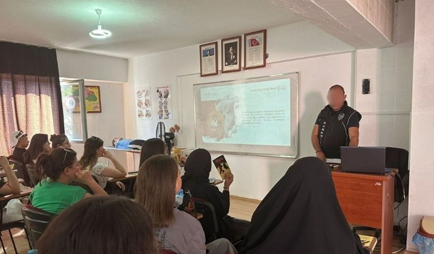 UYUMA ve NARVAS Projeleri Burdur’da Sürücü Kurslarında Anlatılıyor