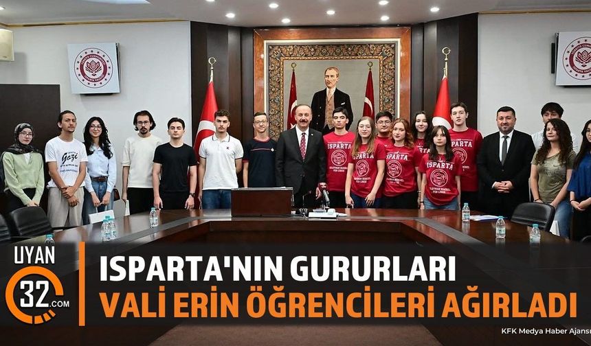 Vali Abdullah Erin, LGS ve YKS Birincilerini Ağırladı