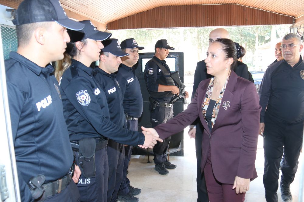 Burdur Valisi Tulay Baydar Bilgihan Karamanli 1