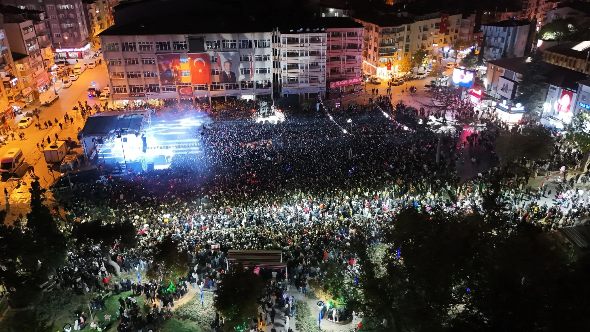 Cumhuriyet Meydanı’nda Manga Rüzgarı Esti!