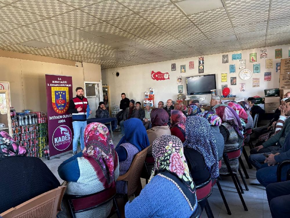 Burdur'da En İyi Narkotik Polisi Anne Eğitimine Yoğun İlgi 1