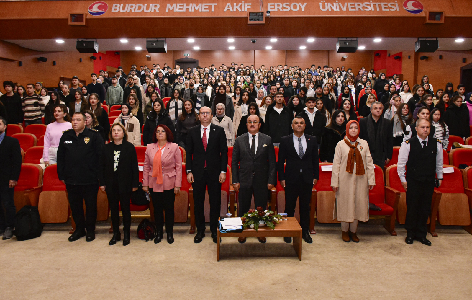 Makü'de 'Şiddetsiz Gelecek' İçin Panel Düzenlendi 1