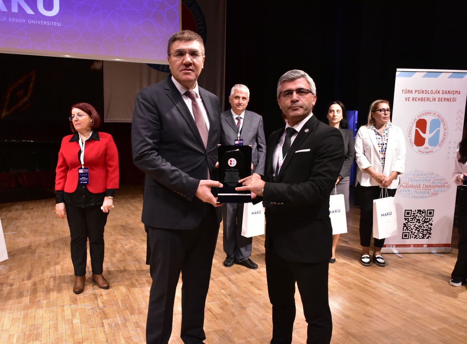 Makü'de Uluslararası Psikolojik Danışmanlık Sempozyumu Düzenlendi 1