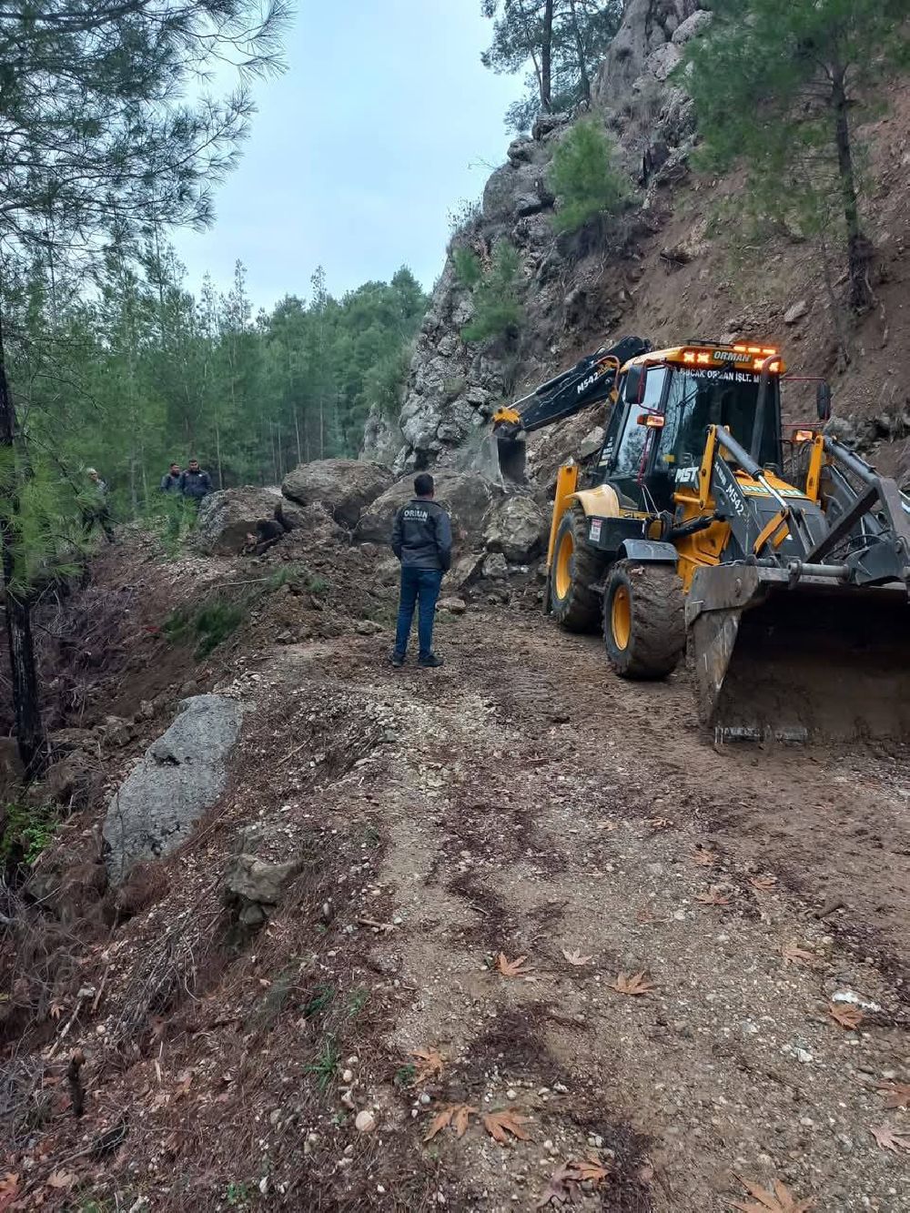 Bucak’ta Heyelan Faciası! Kapak