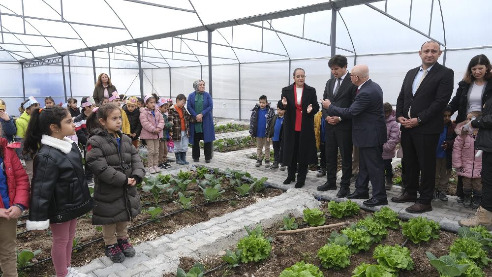 Burdur Valisi Yerli Malı Haftasını Öğrencilerle Kutladı! 1