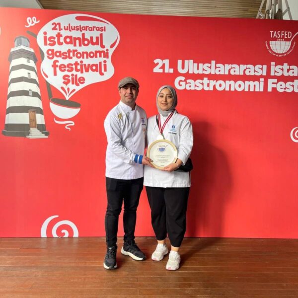 Uluslararasi Istanbul Mutfak Gunleri Festivalinde Yalvac Myo3