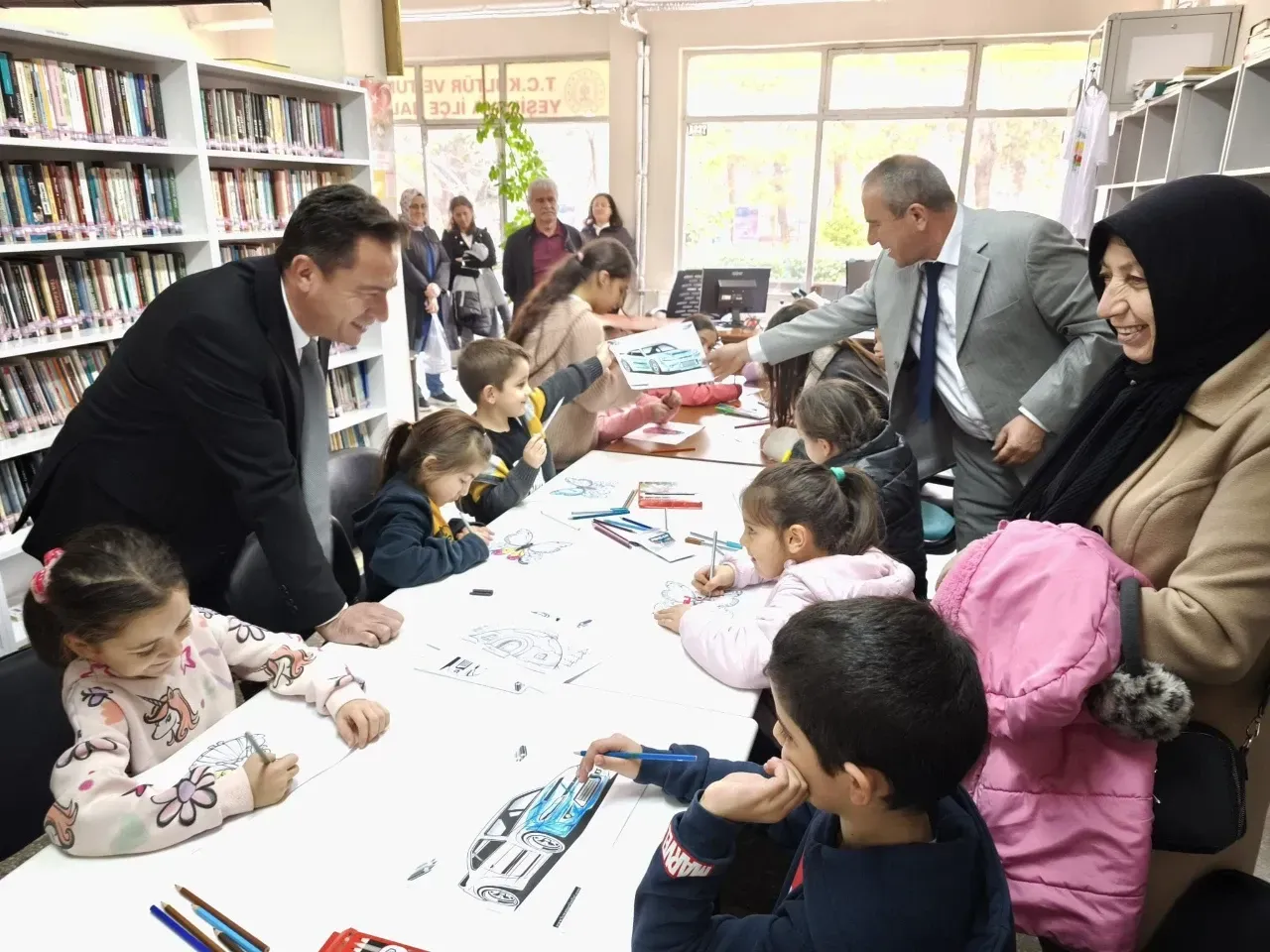 Yeşilova Belediyesi’nden Çocuklara Yarıyıl Şenliği Hediyesi 4