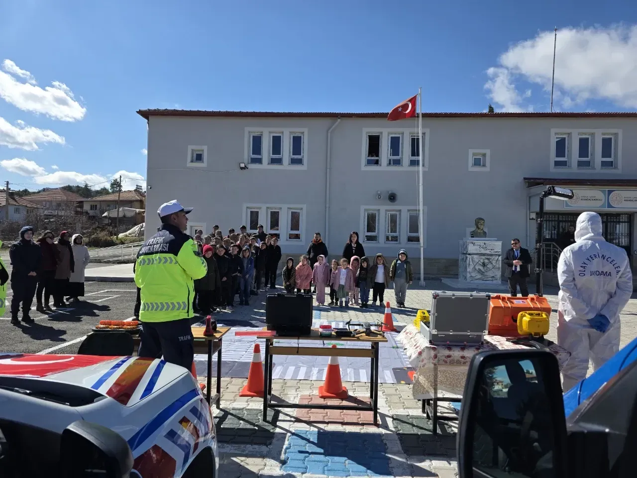 Kozağaç İlkokulu'nda Unutulmaz Jandarma Gösterisi 1