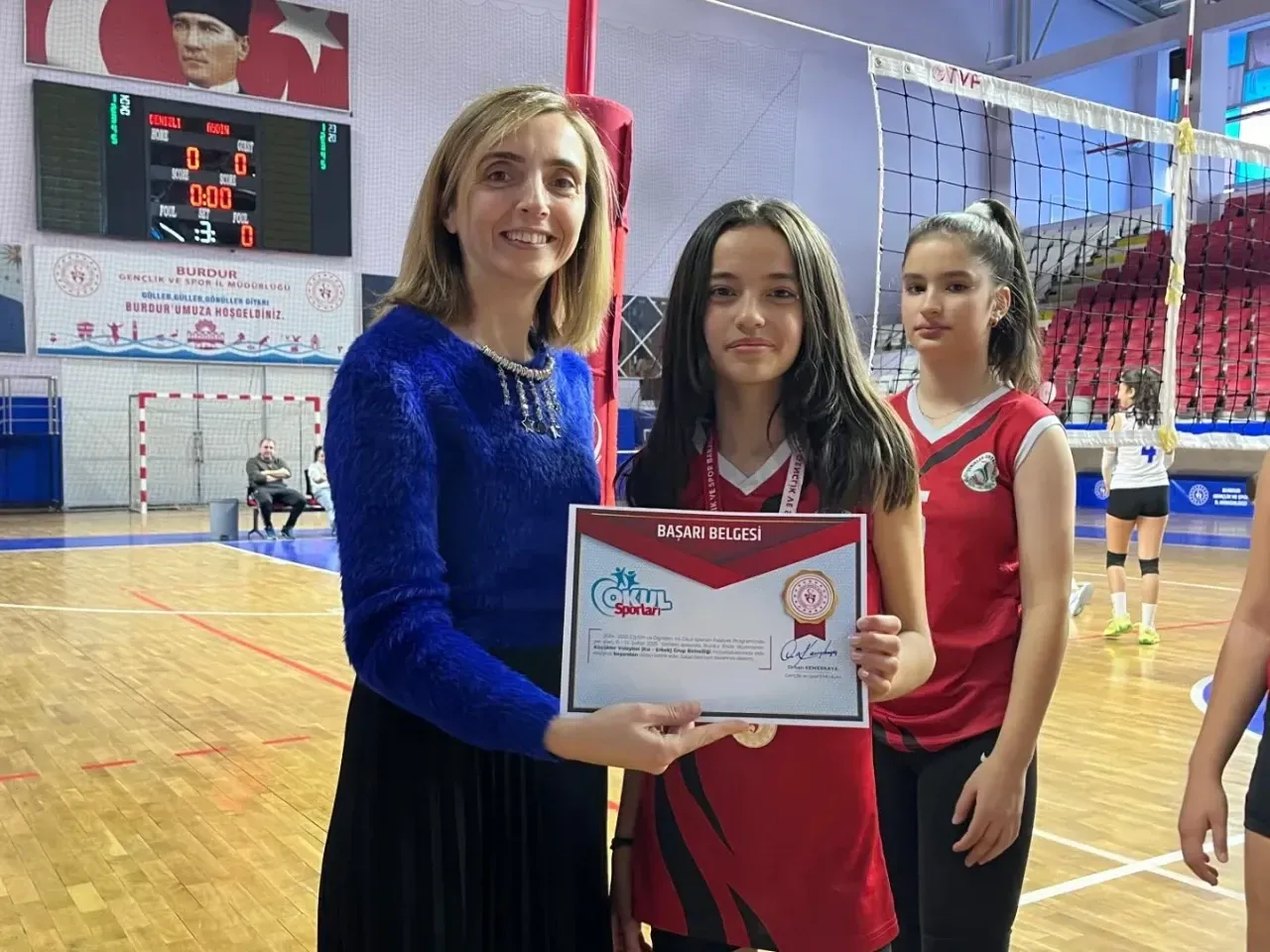 Küçükler Voleybol Grup Birinciliği Burdur’da Nefes Kesti! 3