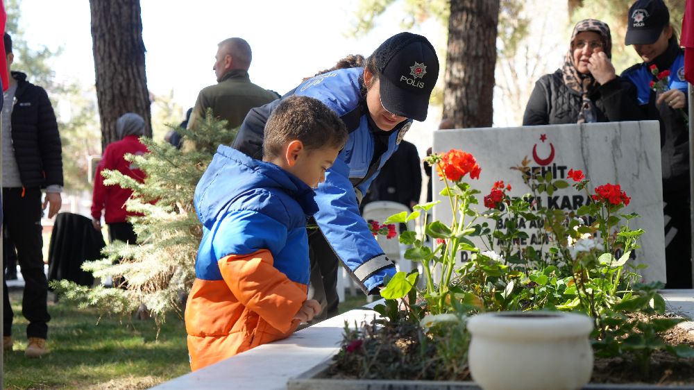 Burdur’da 18 Mart Anma Töreni! Şehitlerimiz Dualarla Yâd Edildi 2