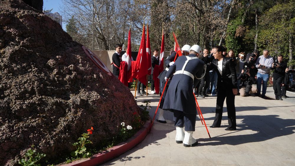 Burdur’da 18 Mart Anma Töreni! Şehitlerimiz Dualarla Yâd Edildi 3