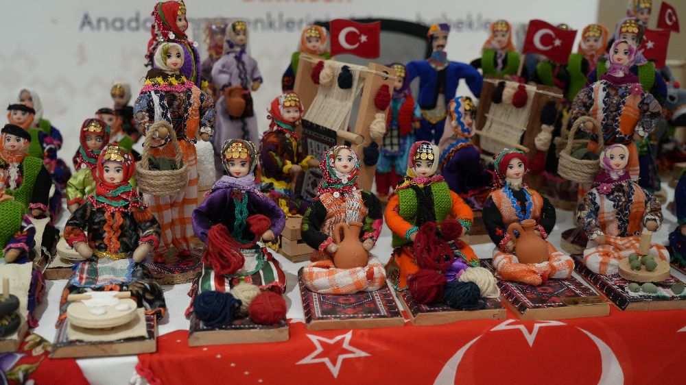 Burdur’da El Sanatları Festivali Başladı! 11 İlden Usta Sanatçılar Buluştu 4