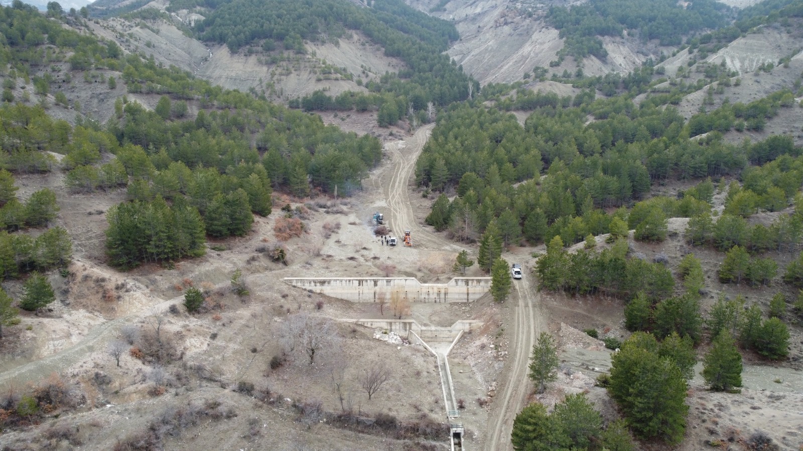 Dere Islahı Ve Temizlik Çalışmaları Başladı (6)