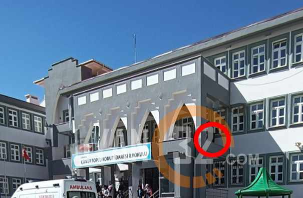 3 Öğrenci̇ Yaralandi3
