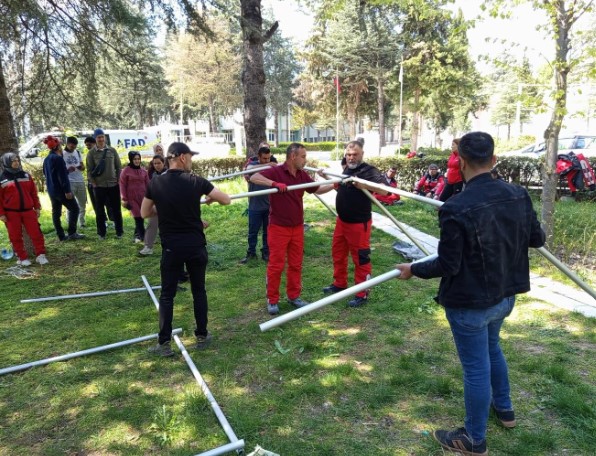 Arama Kurtarma Eği̇ti̇mi̇ Başariyla Tamamlandi1