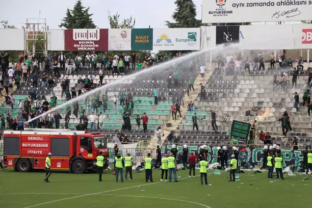 Amatör kümeye düşen Denizlispor’da kulübün son 9 yıllık yönetimleri hakkında hukuki ve cezai işlemler başlatılacağı açık